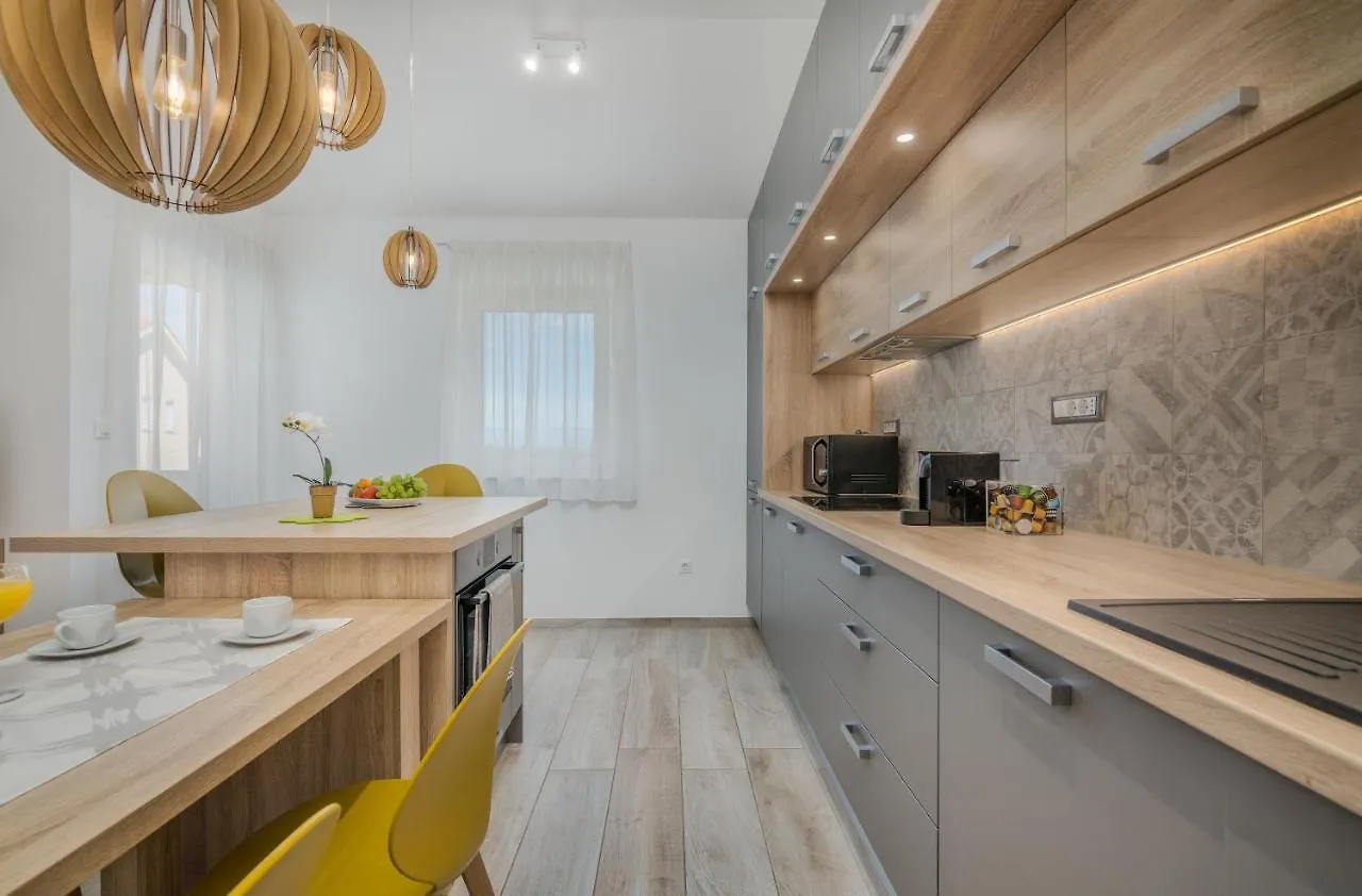 קלימנו Apartment Sunshine